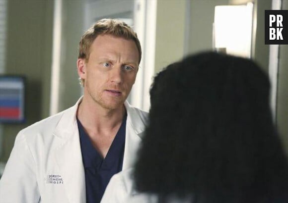 Owen inquiet dans Grey's Anatomy