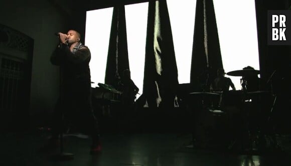 Black Skinhead est le second extrait du nouvel album de Kanye West, "Yeezus"