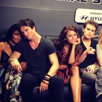 Vampire Diaries : Nina Dobrev, Ian Somerhalder... les photos du Comic Con 2013