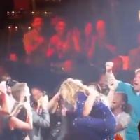 Beyoncé : un fan Crazy In Love s&#039;évanouit après un câlin avec la chanteuse