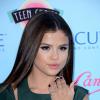Selena Gomez sexy et envoûtante aux Teen Choice Awards 2013