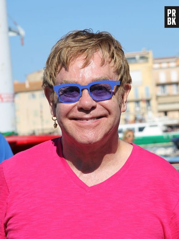 Elton John au casting d'un film avec Adele ?
