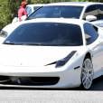 Justin Bieber arrêté au volant de sa Ferrari blanche