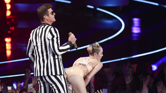 Robin Thicke : avec Miley Cyrus ? "Il n'y avait pas de tension sexuelle"