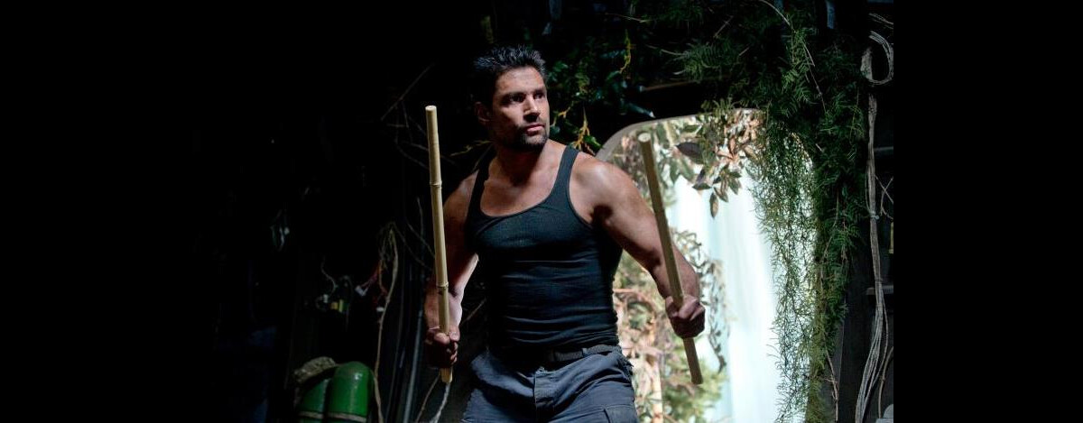 Photo : Arrow saison 2 : toujours des flashbacks à venir - PureBreak