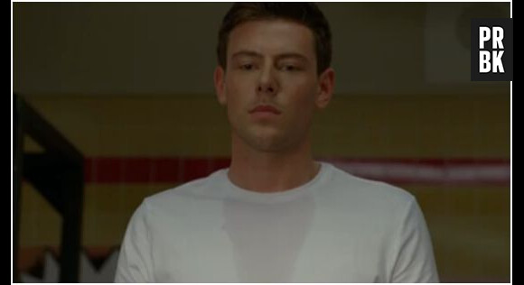 Cory Monteith dans une scène coupée de Glee saison 4, épisode 9