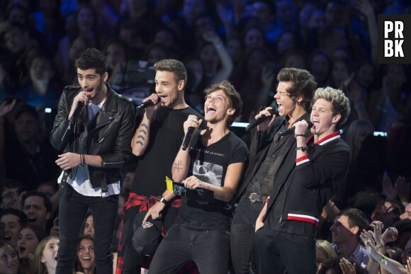 One Direction sur la scène des MTV VMA 2013