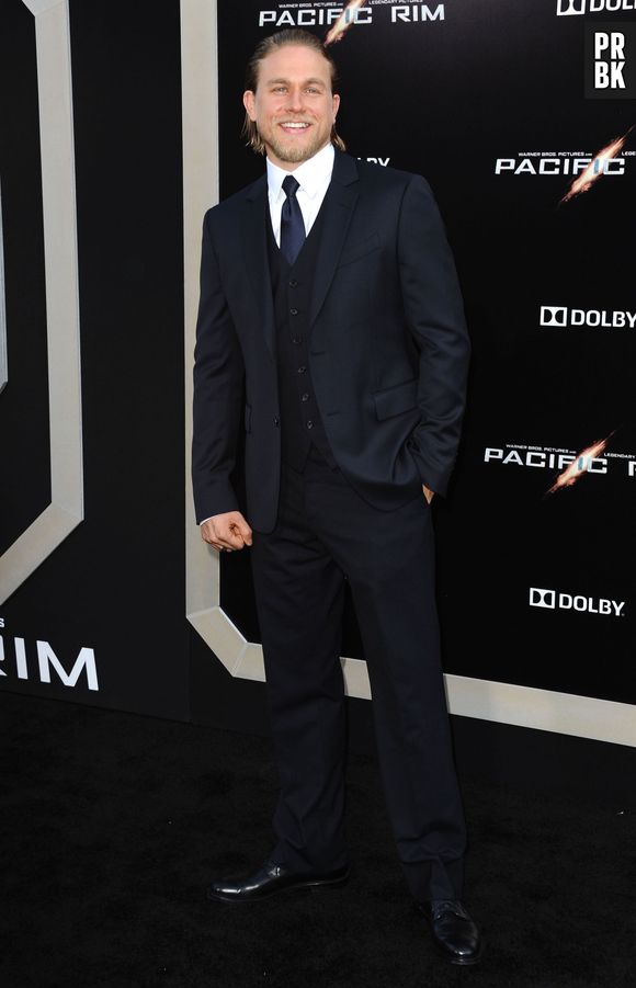 Fifty Shades of Grey : un salaire ridicule pour Charlie Hunnam ?