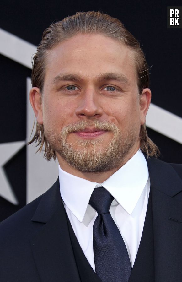 Fifty Shades of Grey : un salaire ridicule pour Charlie Hunnam ?
