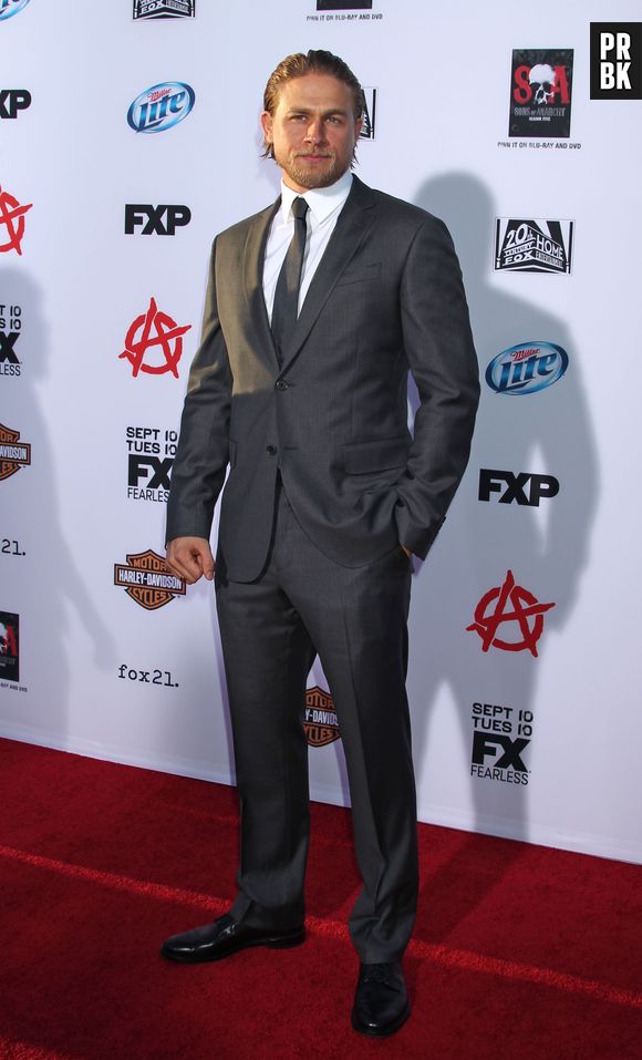 Fifty Shades of Grey : un salaire ridicule pour Charlie Hunnam ?