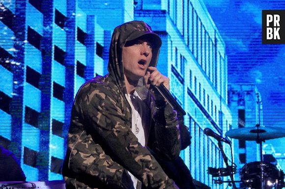 Eminem : il rappe 101 mots en 16 secondes dans Rap God