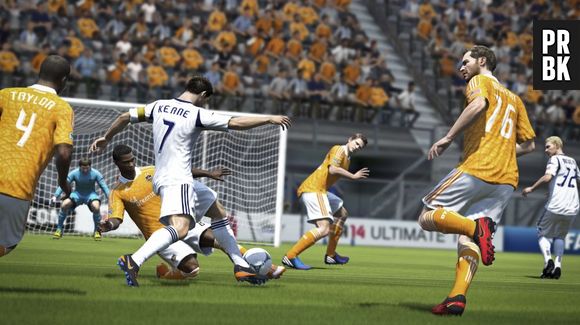 FIFA 14 est sorti le 26 septembre 2013 sur Xbox 360, PS3 et PC