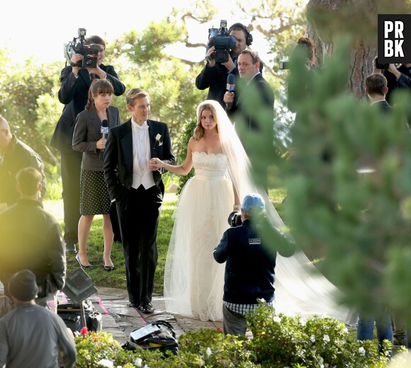 Revenge saison 3 : un mariage mouvementé pour Emily sur le tournage le 29 octobre 2013