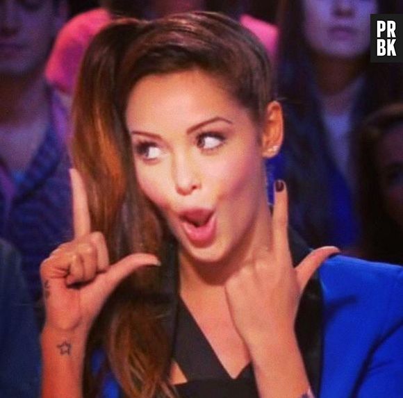 Nabilla dans l'émission Voyage au bout de la nuit