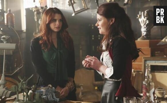 Once Upon A Time saison 3 : Ariel aide Belle