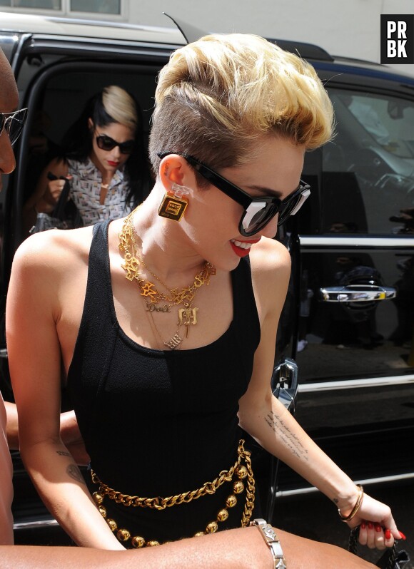 Miley Cyrus : Noah, sa petite soeur, veut l'imiter ?
