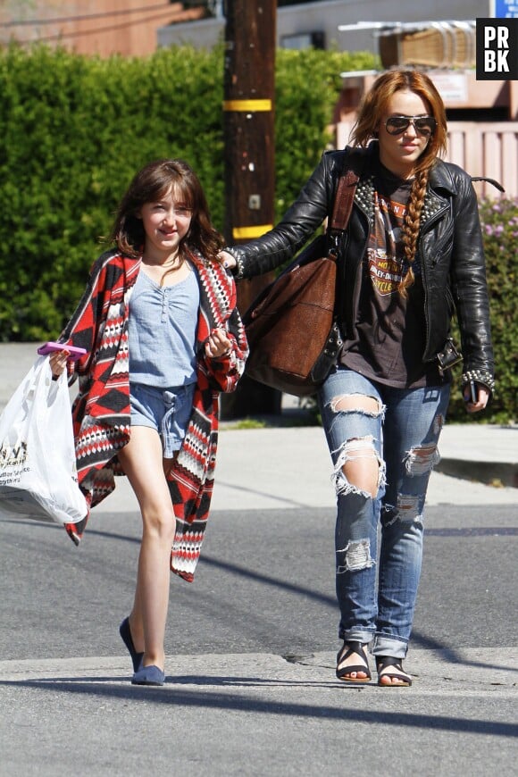 Miley Cyrus : Noah, sa petite soeur, est née en 2000