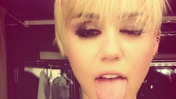 Miley Cyrus : clashée par Jennifer Lawrence mais défendue par Céline Dion