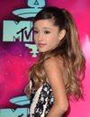 Ariana Grande défend Miley Cyrus et Justin Bieber