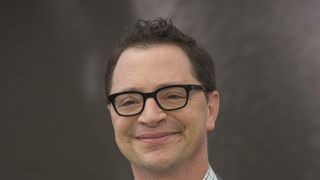 Joshua Malina (Scandal) : "Dans la saison 2, David a perdu le contrôle de sa vie"