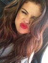 Selena Gomez en mode sans maquillage sur Instagram