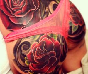 Cheryl Cole et ses fesses tatouées