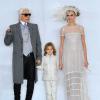 Cara Delevingne lors du défilé Chanel pour la Fashion Week de Paris le 21 janvier 2014