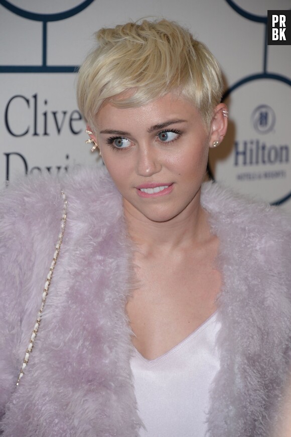 Miley Cyrus lors d'une soirée pré-Grammy Awards le 25 janvier 2014