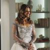 Castle saison 6, épisode 14 : nouvelle image de la robe de mariée de Beckett