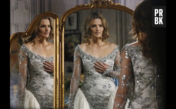 Castle saison 6, épisode 14 : Stana Katic dévoile la robe de Kate
