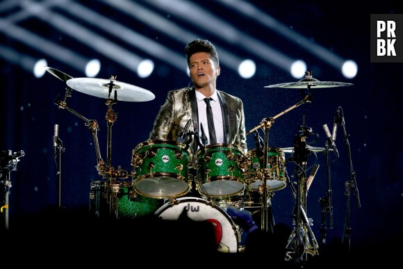 Bruno Mars : chanteur et musicien au Super Bowl 2014 le 2 février 2014