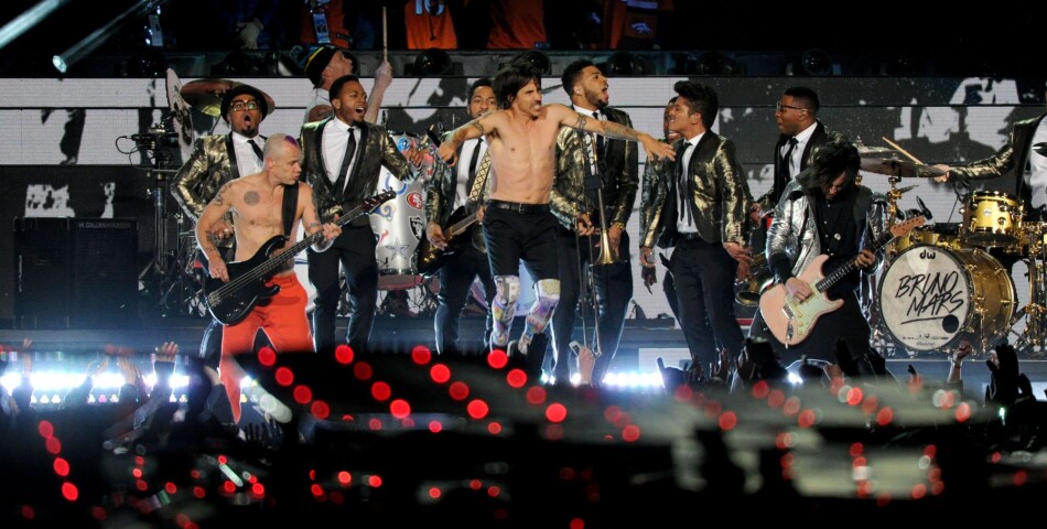 Bruno Mars invite les Red Hot Chili Peppers au Super Bowl 2014