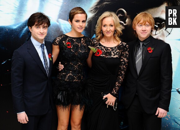 J.K. Rowling avec les acteurs d'Harry Potter