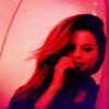 Selena Gomez s'exhibe un cocktail à la main sur les réseaux sociaux