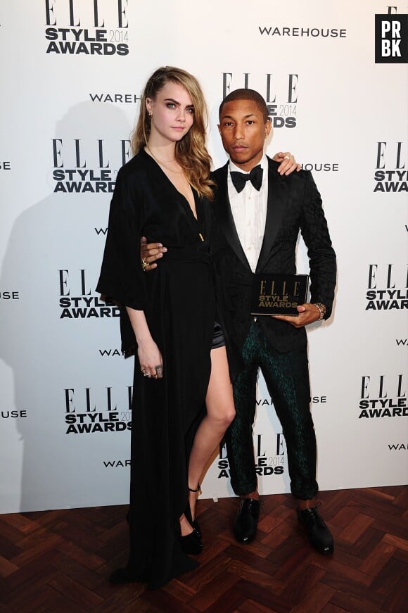 Cara Delevingne et Pharrell Williams, complices aux Elle Style Awards 2014 à Londres, le 18 février 2014