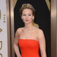 Jennifer Lawrence : un collier Neil Lane d'une valeur de 2 millions de dollars aux Oscars 2014 à Los Angeles