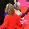 Jennifer Lawrence : nouvelle chute sur le tapis rouge des Oscars 2014 à Los Angeles
