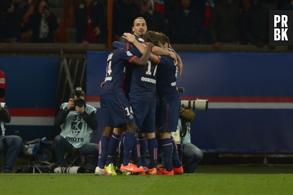 Zlatan Ibrahimovic fête son but pendant PSG VS Saint-Etienne, le 16 mars 2014 au Parc des Princes