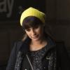 Glee saison 5, épisode 14 : Lea Michele en mode bonnet jaune à NY