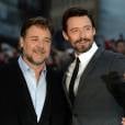  Russell Crowe et Hugh Jackman c&ocirc;te-&agrave;-c&ocirc;te sur le tapis rouge de No&eacute;, le 31 mars 2014 &agrave; Londres 