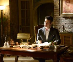 The Originals siason 1, épisode 19 : Daniel Gillies sur une photo