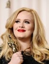 Adele reçoit l'oscar de la meilleure chanson originale pour Skyfall en février 2013