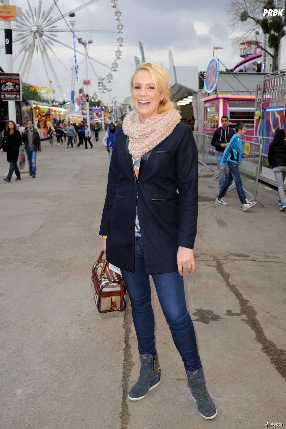 Elodie Gossuin est chroniqueuse dans Touche pas à mon ...