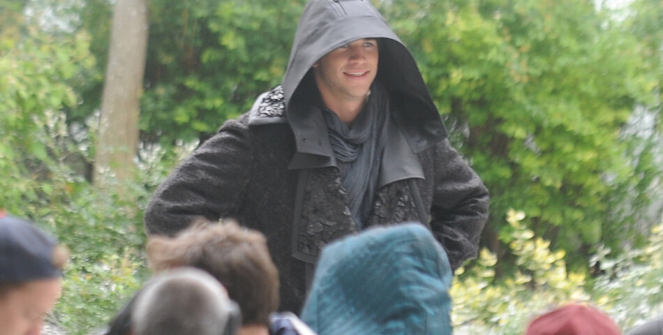  Hunger Games 3 en France : Liam Hemsworth en costume de Gale, le 7 mai 2014 &amp;agrave; Ivry-sur-Seine 