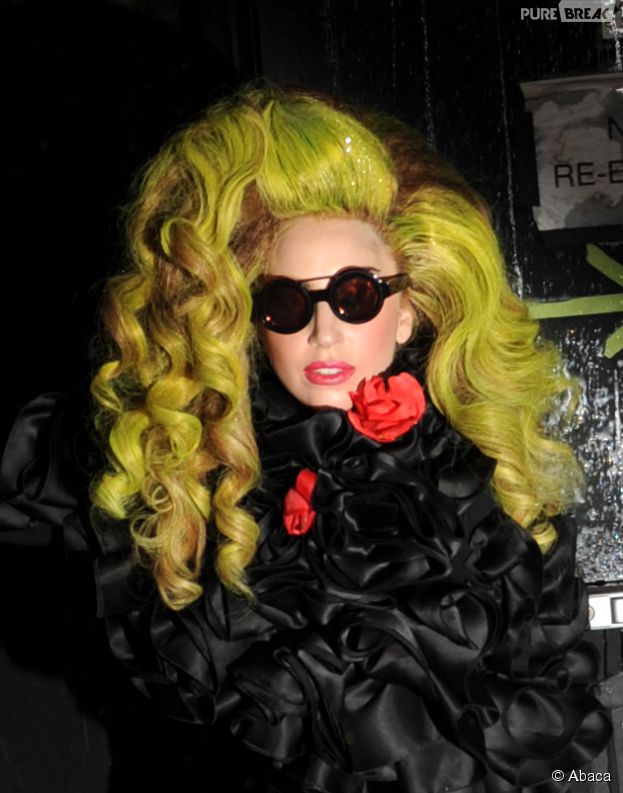 Lady Gaga et sa coupe de cheveux improbable, le 7 avril 2014 &agrave; New York