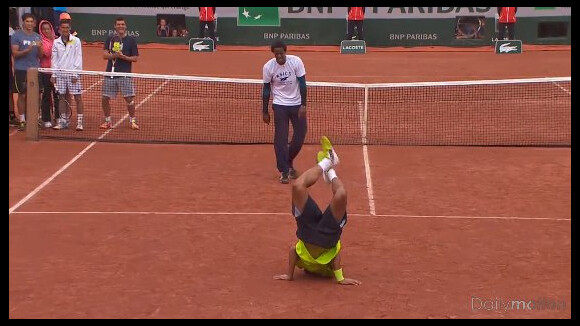 Gaël Monfils fait le show à Roland Garros : battle de danse avec Bob Sinclar