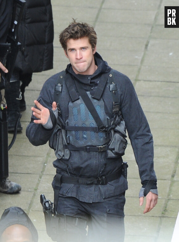 Hunger Games 3 : Liam Hemsworth à Ivry syr Seine pour le tournage