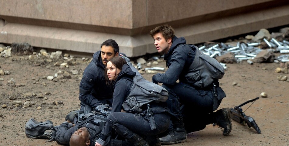 Hunger Games 3 : Liam Hemsworth et Jennifer Lawrence à Noisy le Grand pour le tournage