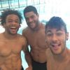 Neymar : un joueur de football amoureux sur les réseaux sociaux