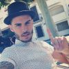 Baptiste Giabiconi partage ses selfies sur Instagram